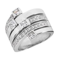 18K White Gold Right Hand Diamond Ladies Ring 1.16ct