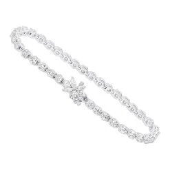 Unique 6 Carat VS Diamond Tennis Bracelet For Women 18K White Gold Flower Clasp