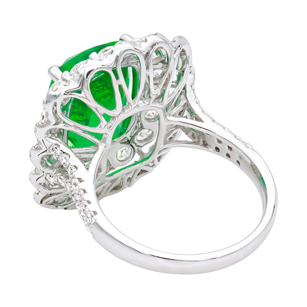Unique Diamond And Emerald Cocktail Ring For Women 18K White Gold 9.7 Carats - Image 4